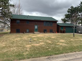 11817 Kentucky Ave N, Champlin, MN 55316