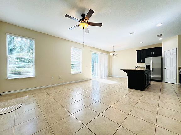 4th image of 1134 Victoria Glen Dr