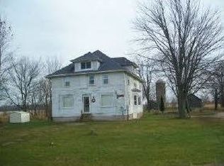 N8602 Church St, BRILLION, WI 54110