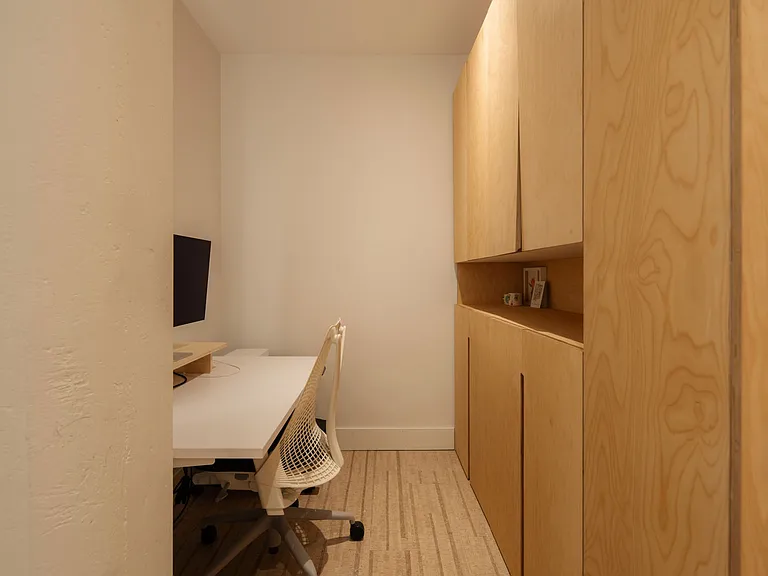 338 Berry St #4D — Photo 9