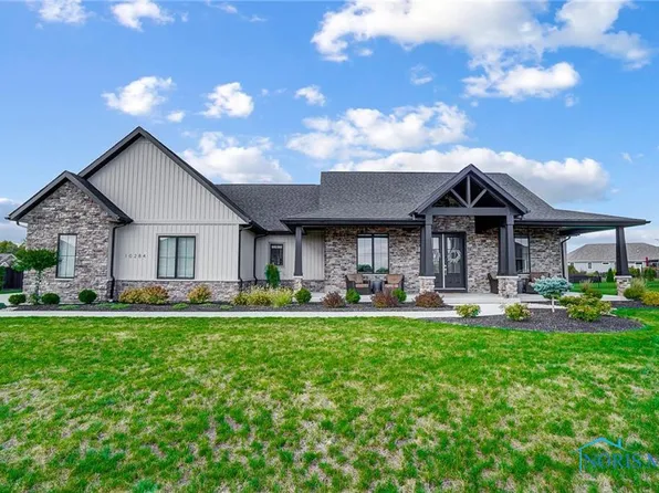 10284 Wheatfield Dr, Findlay, OH 45840