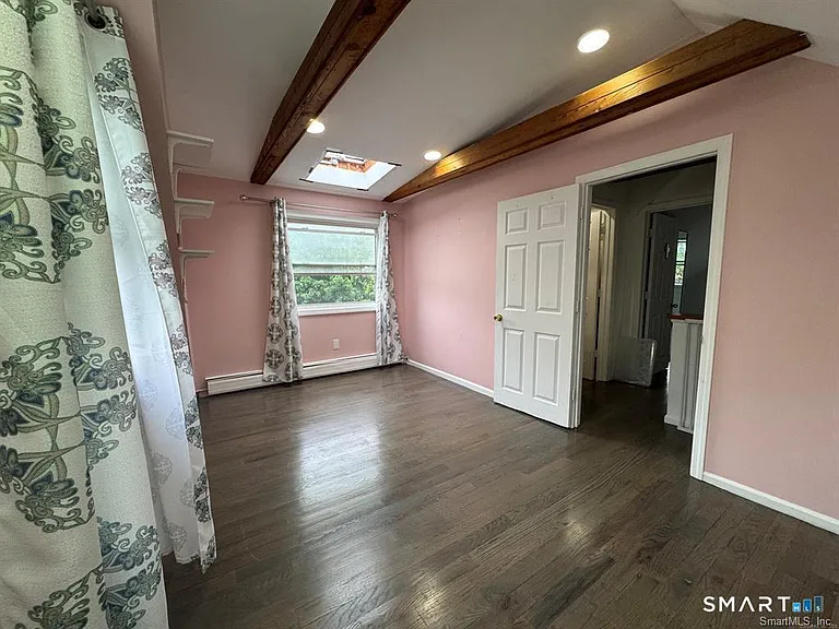 165 Greenfield Dr — Photo 12
