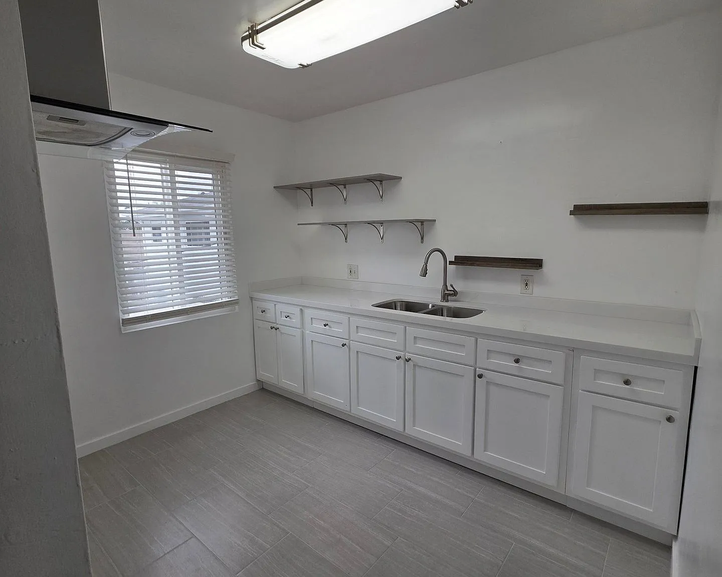 620 S Myrtle — Photo 3