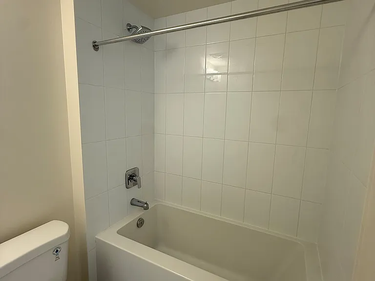 27 Korda Gate #2308 — Photo 12