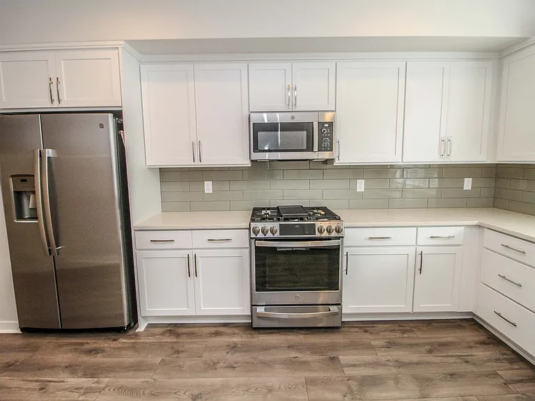 10942 NE 189th Pl #G — Photo 8