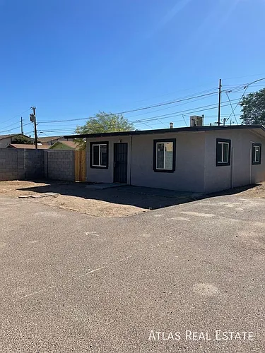 1741 W Desert Cove Ave #2 Photo 1