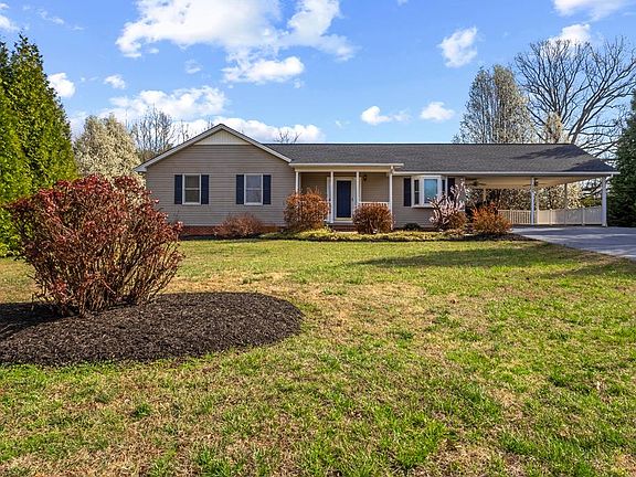 2nd image of 6155 Whispering Pines Rd