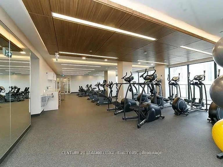 30 Shore Breeze Dr #2614 — Photo 29