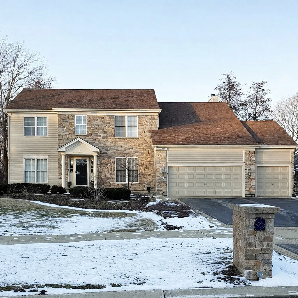 823 Columbia Cir photo 1