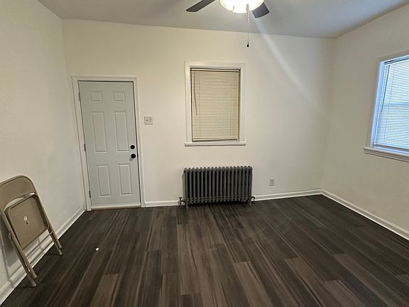 4th image of 3068 N Percy St #1