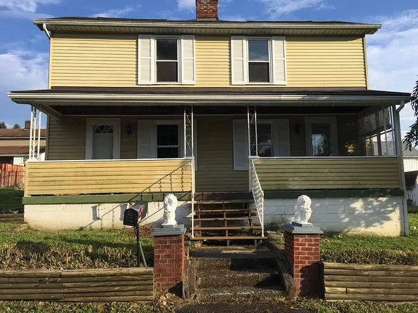 208 Nick St, Mount Pleasant, PA 15666