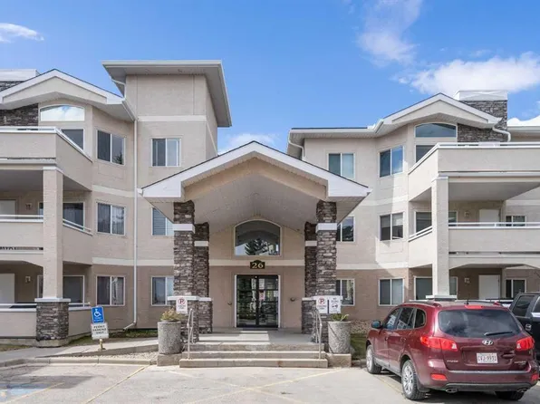 26 E Country Hills Vw NW #217, Calgary, AB T3K 5A4