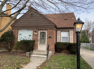 21718 Edison St, Dearborn, MI 48124