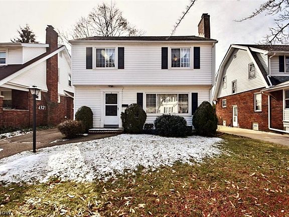 2nd image of 432 E Catawba Ave