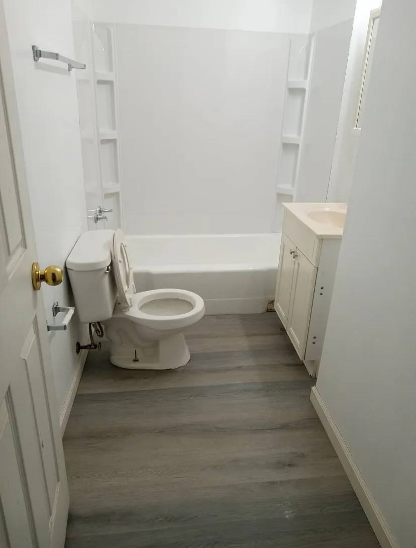 2 bed, 800 sqft, $1,150 — Photo 1