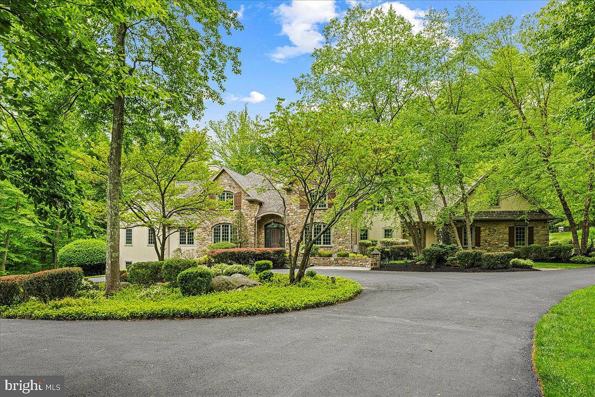 22 Great Hills Rd, New Hope, PA 18938 | Zillow