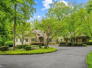 22 Great Hills Rd, New Hope, PA 18938