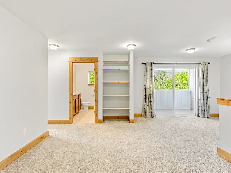 2781 Renee Way — Photo 27