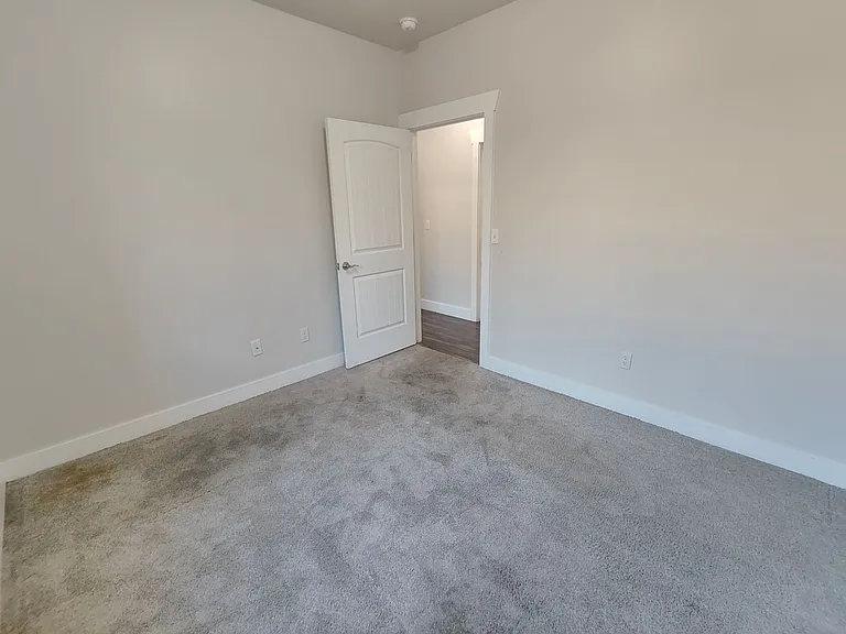 91 W Springview Dr — Photo 13