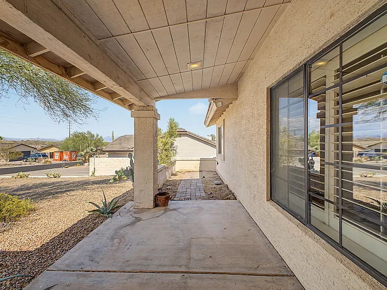 17035 E Cascade Dr — Photo 8