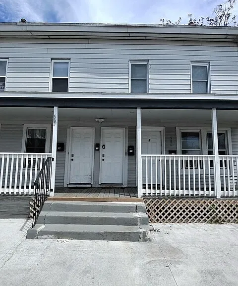 982 Pembroke St #2L — Photo 13