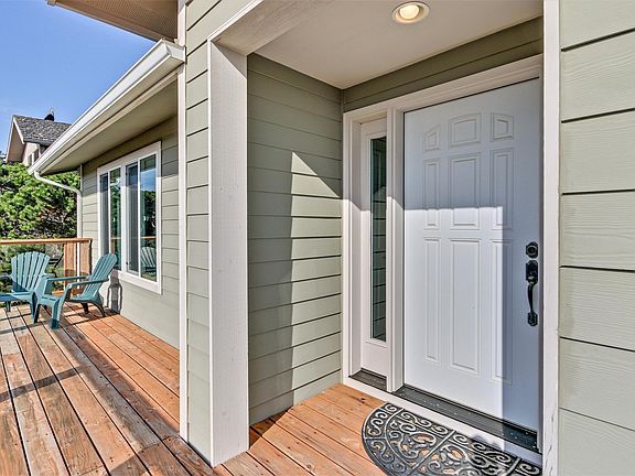 4th image of 3601 NW Hidden Lake Dr