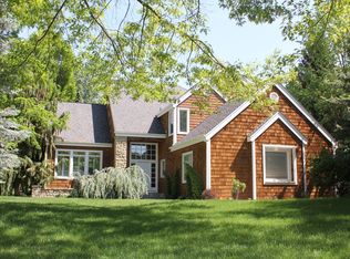 372 E Woodlander Ct, Eagle, ID 83616
