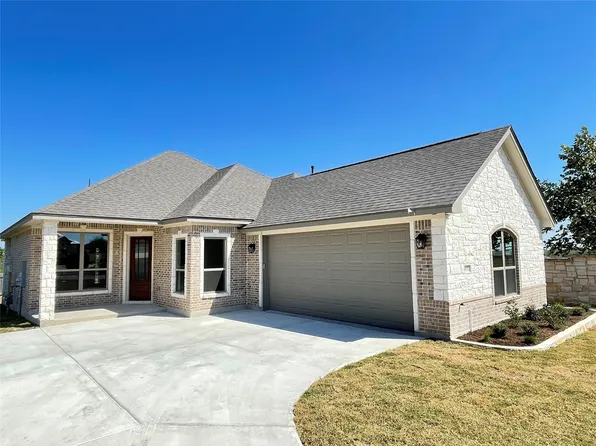 104 Creek Point Dr, Georgetown, TX 78628