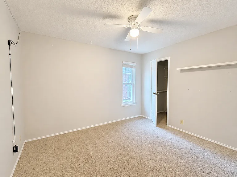 3529 Cedar Ridge Ln — Photo 4