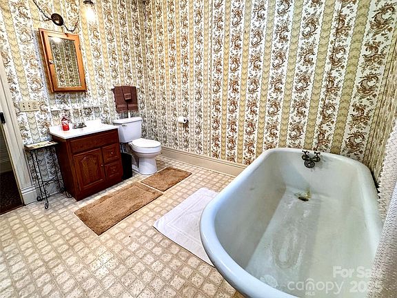 26th image of this home