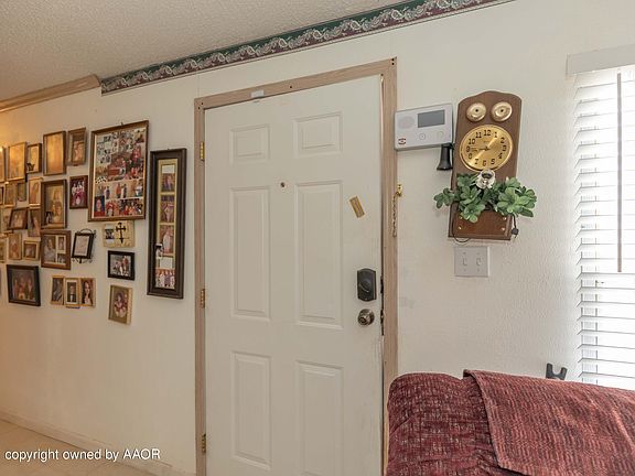 5th image of 14201 White Tail Ave