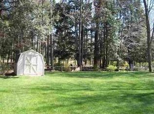 808 Newman St, East Tawas, MI 48730
