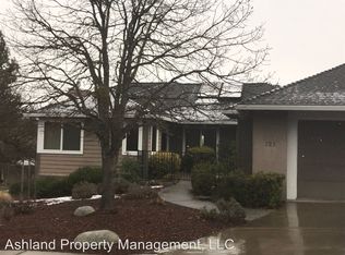 121 Birdsong Ln, Ashland, OR