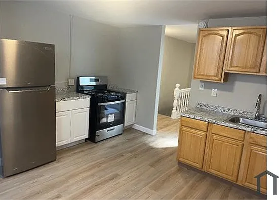 402 N Linwood Ave #2 — Photo 2