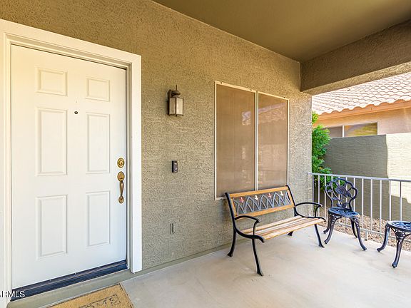5th image of 20962 N LEONA Boulevard