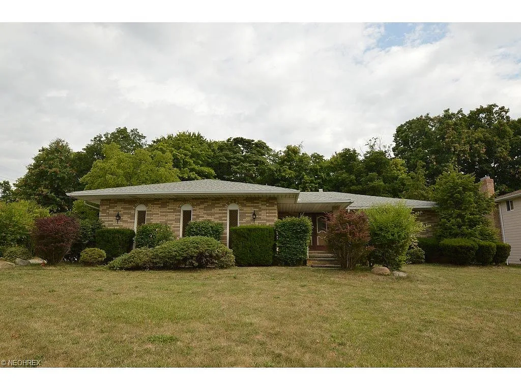 7377 Amber Ln photo 1