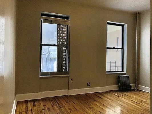 Rented by Matthew Gros-Werter, LREB  | media 31