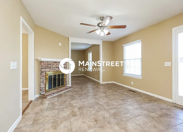 5313 Ashlawn Dr — Photo 3