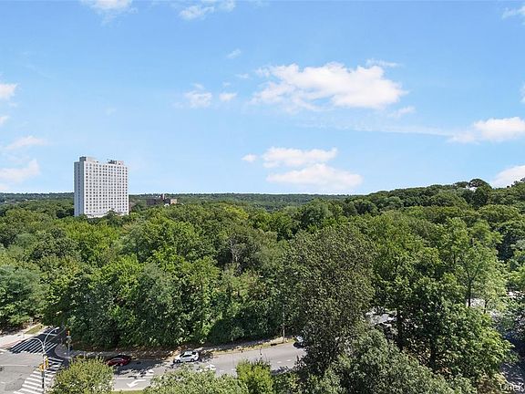 2nd image of 5355 Henry Hudson Pkwy #11C