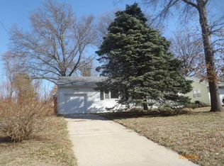 11440 E 27th St, Independence, MO 64052