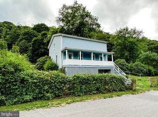 118 Jackson St, Lonaconing, MD 21539