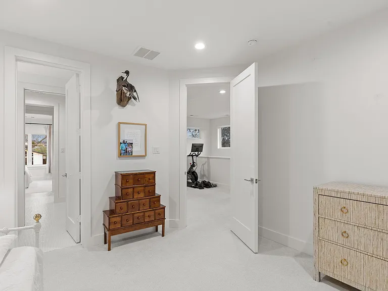 9847 Mixon Dr — Photo 25