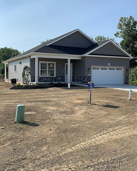 3945 Forest Park Way, North Tonawanda, NY 14120 Zillow