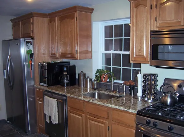 113 Farnsworth Ave, Bordentown, NJ 08505