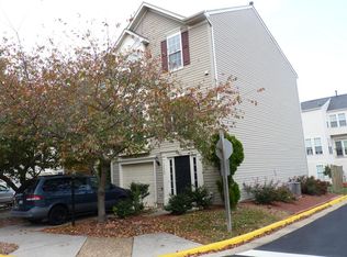 13660 Saint Johns Wood Pl, Herndon, VA