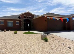 1106 La Bajada Dr, Alamogordo, NM 88310