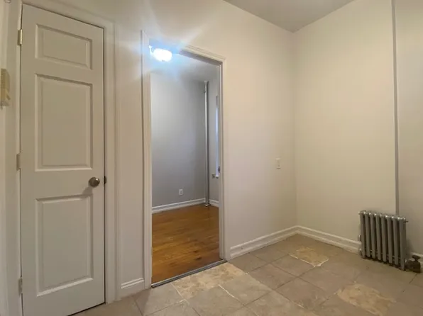 240 East 13th Street image 3 of 15