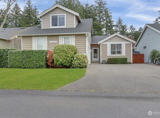 11327 3rd Avenue Ct E, Tacoma, WA