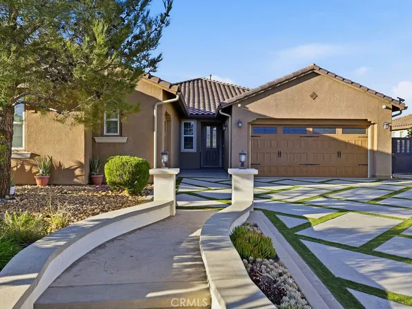 3945 Derby Cir, Lancaster, CA 93536