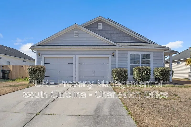 3 bed, 2.0 bath, 1700 sqft, $2,380 — Photo 2